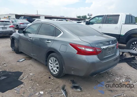2018 Nissan Altima 2.5 S z USA, uszkodzony, nr VIN 1N4AL3AP9JC108616